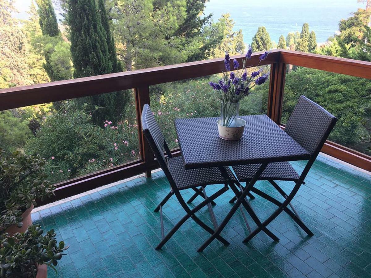 Luxury Apartment With Bay View Санремо Экстерьер фото