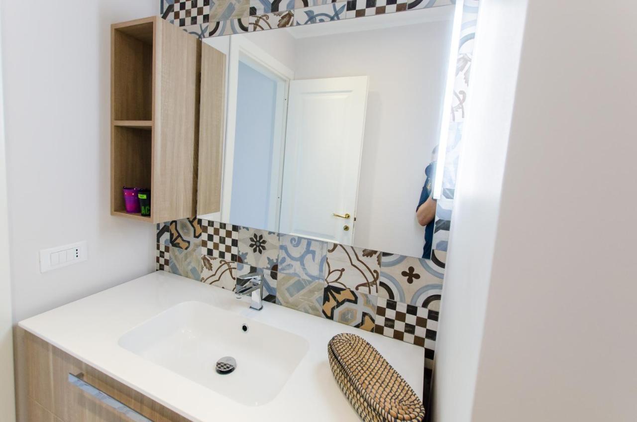 Luxury Apartment With Bay View Санремо Экстерьер фото