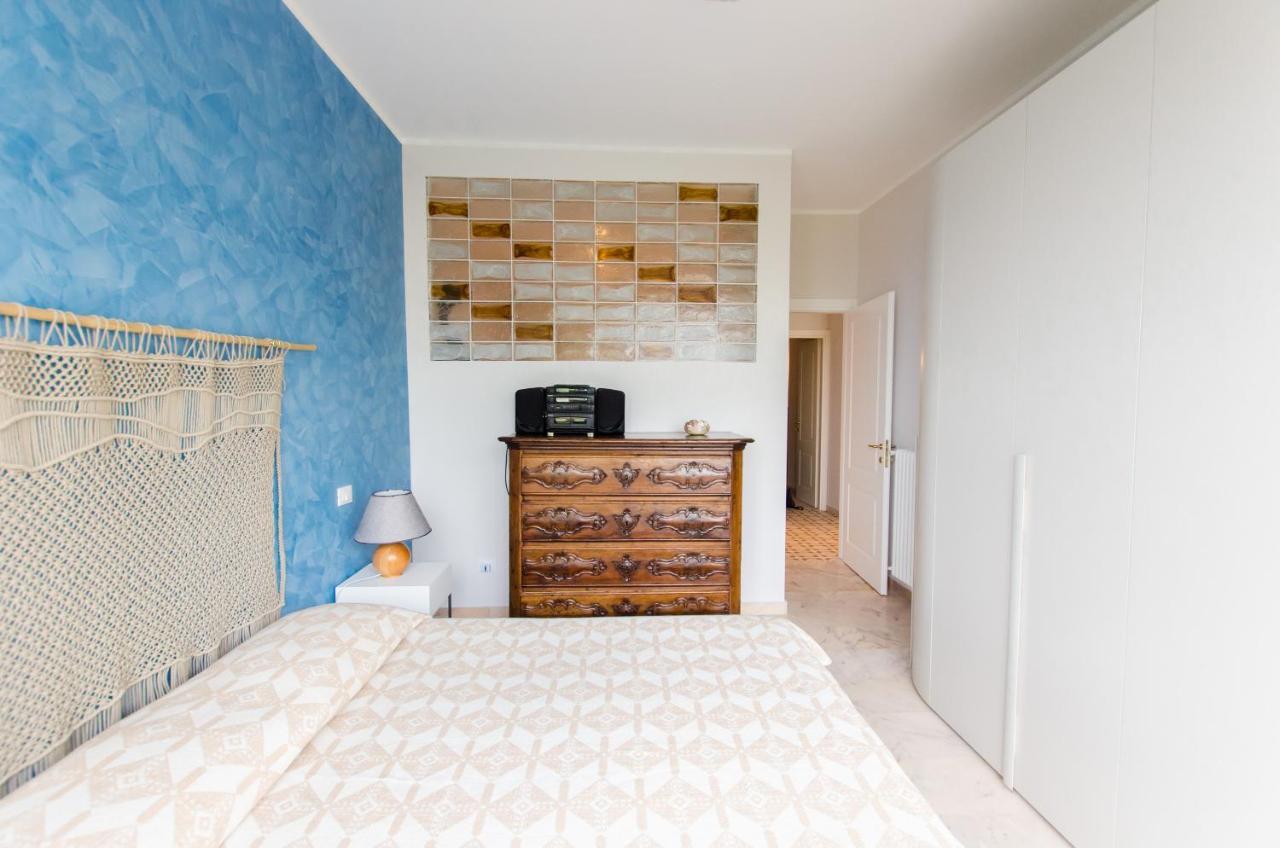 Luxury Apartment With Bay View Санремо Экстерьер фото